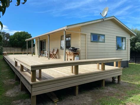 mangawhai heads accommodation.